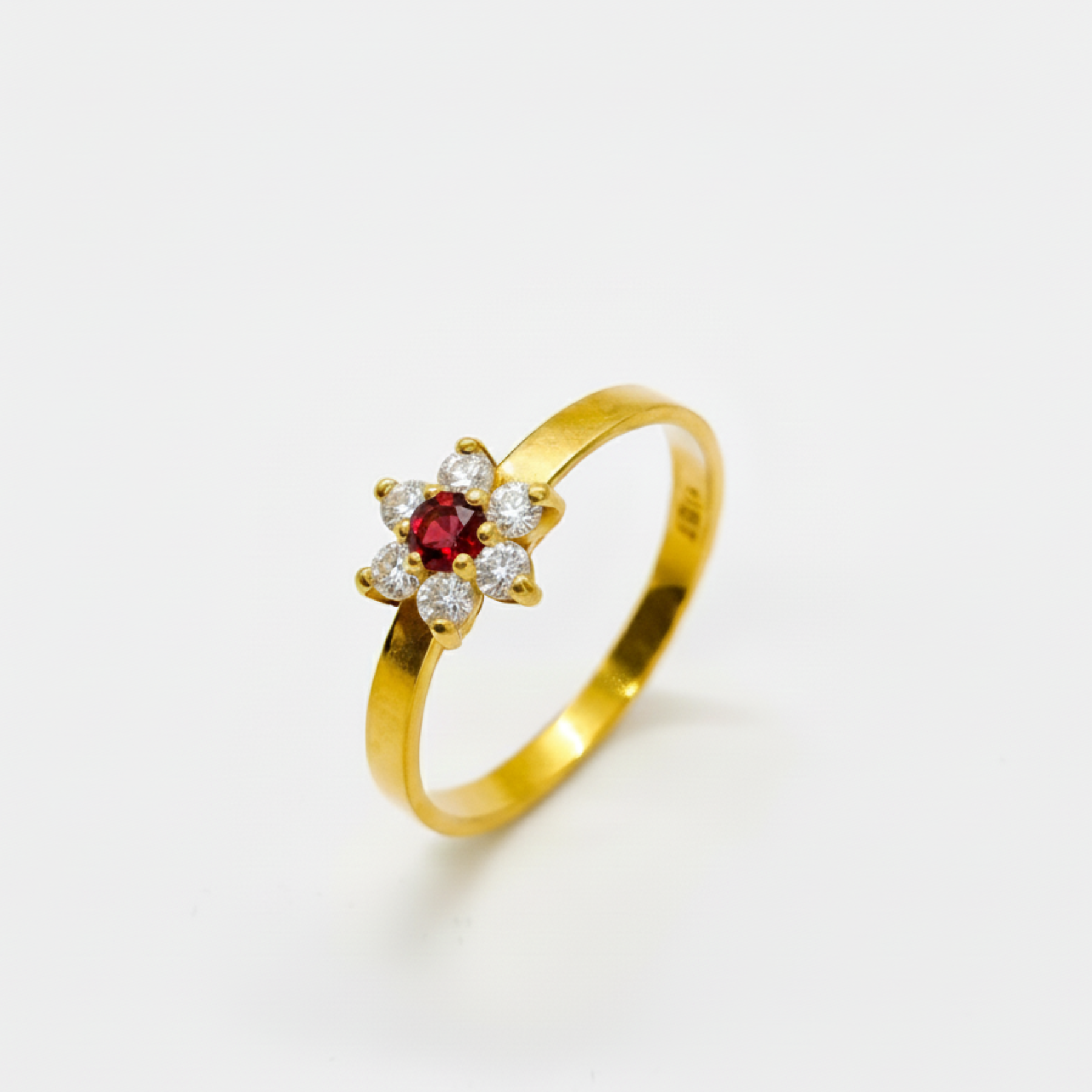 Anillo Flor Grande con Cristales Oro 18k