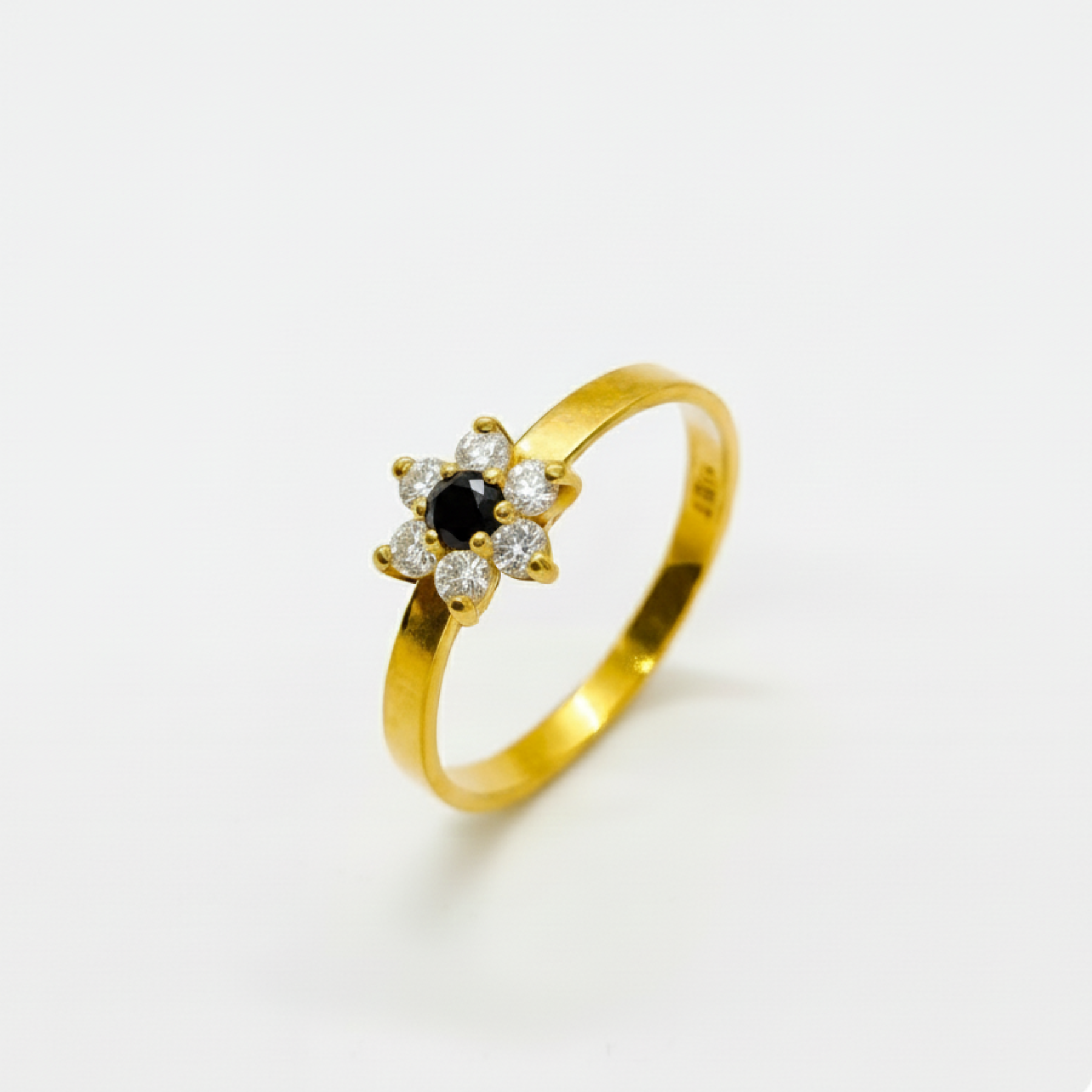 Anillo Flor Grande con Cristales Oro 18k
