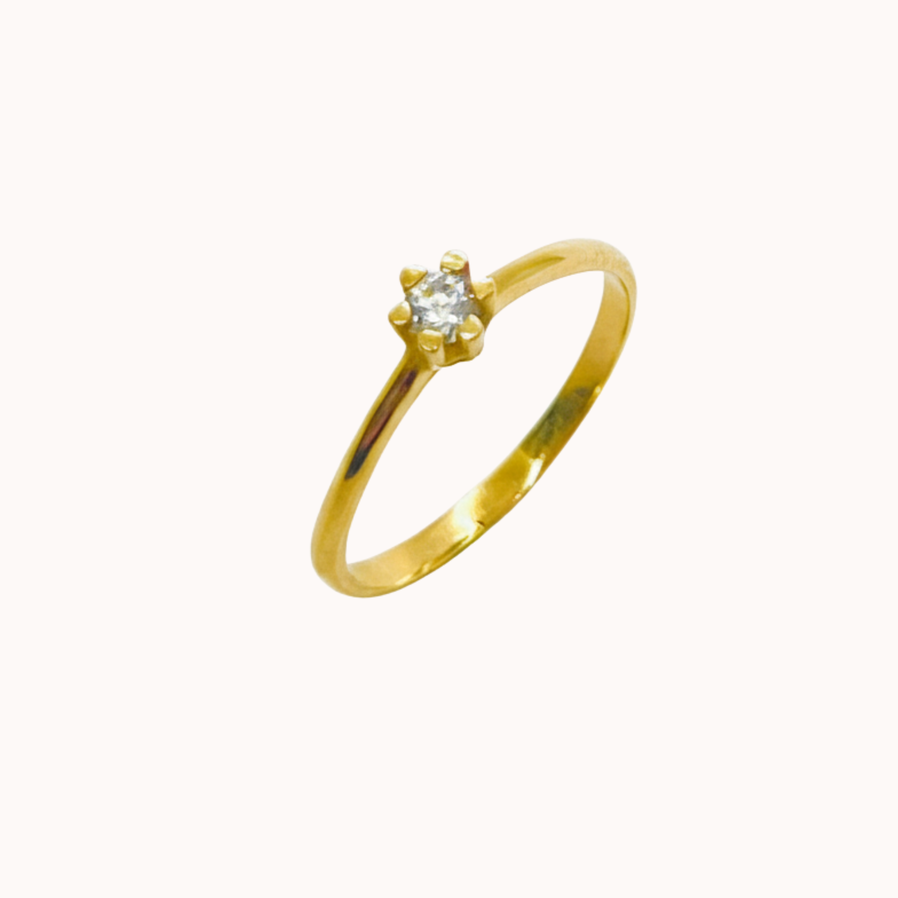 Anillo Solitario  6 grifas tradicional Oro 18k