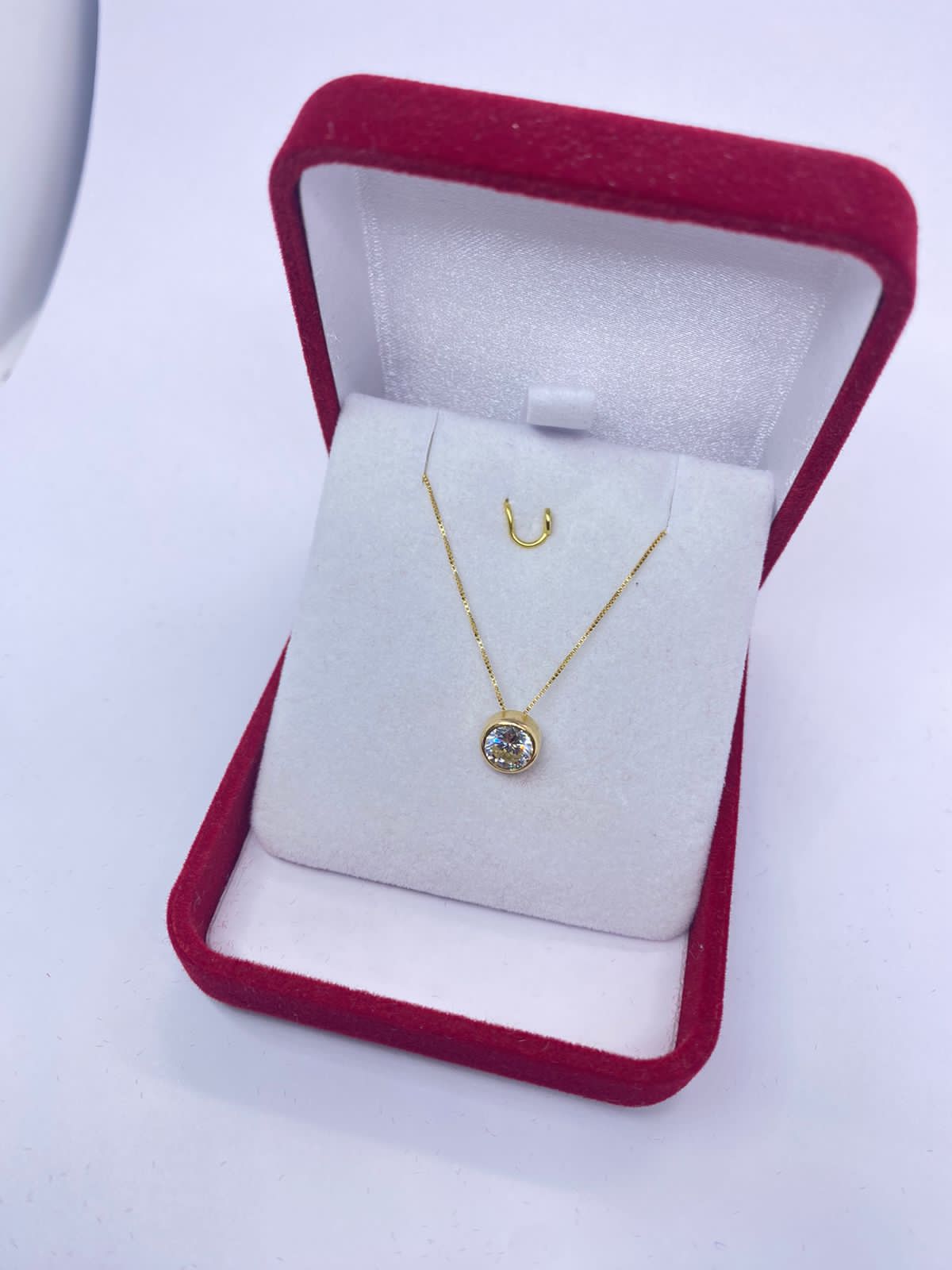 Colgante Punto de Luz Oro 18k