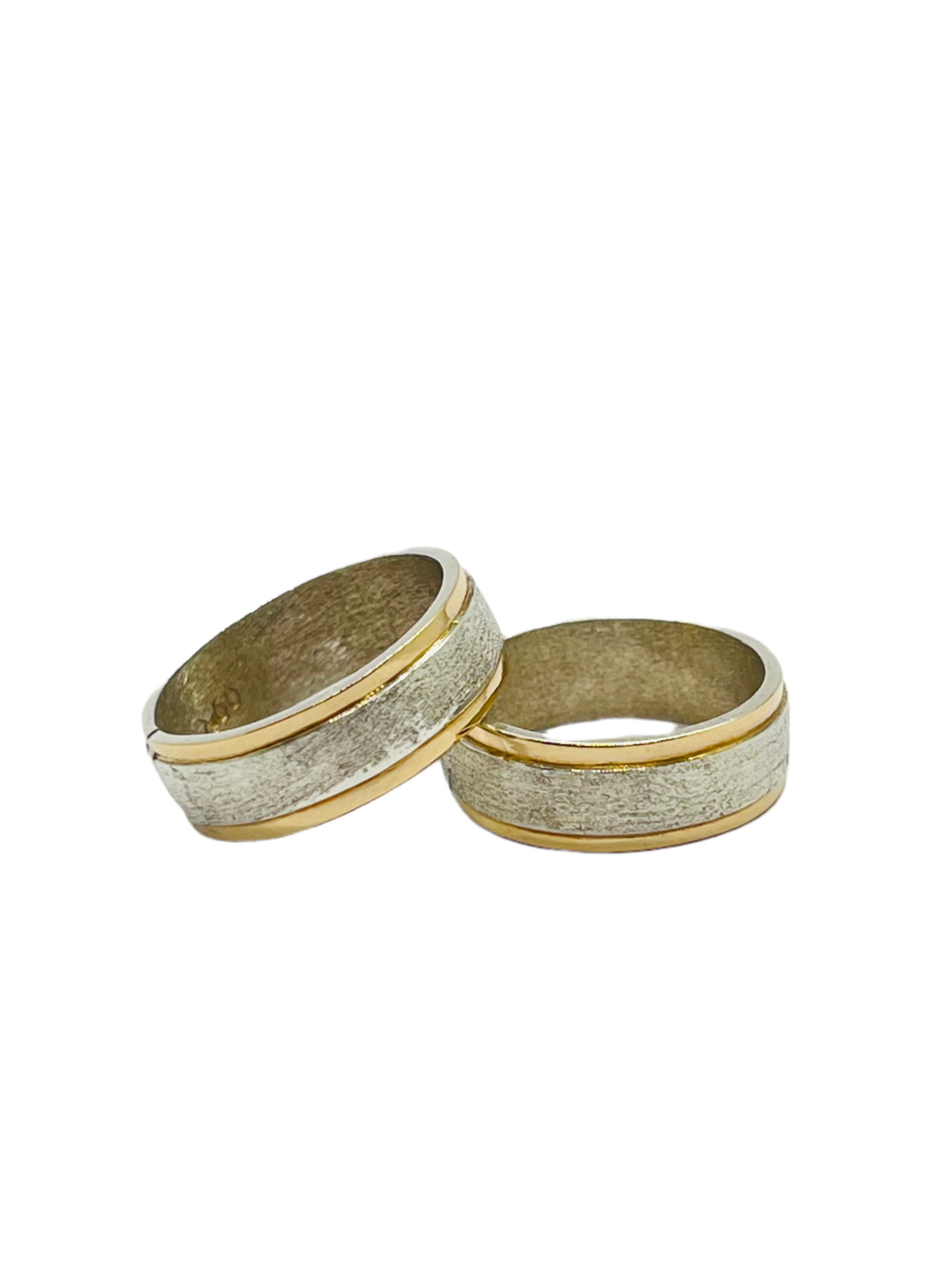 Argollas de Matrimonio Planas Satinadas 7mm Plata Nacional con aplicaciones de Oro 14k
