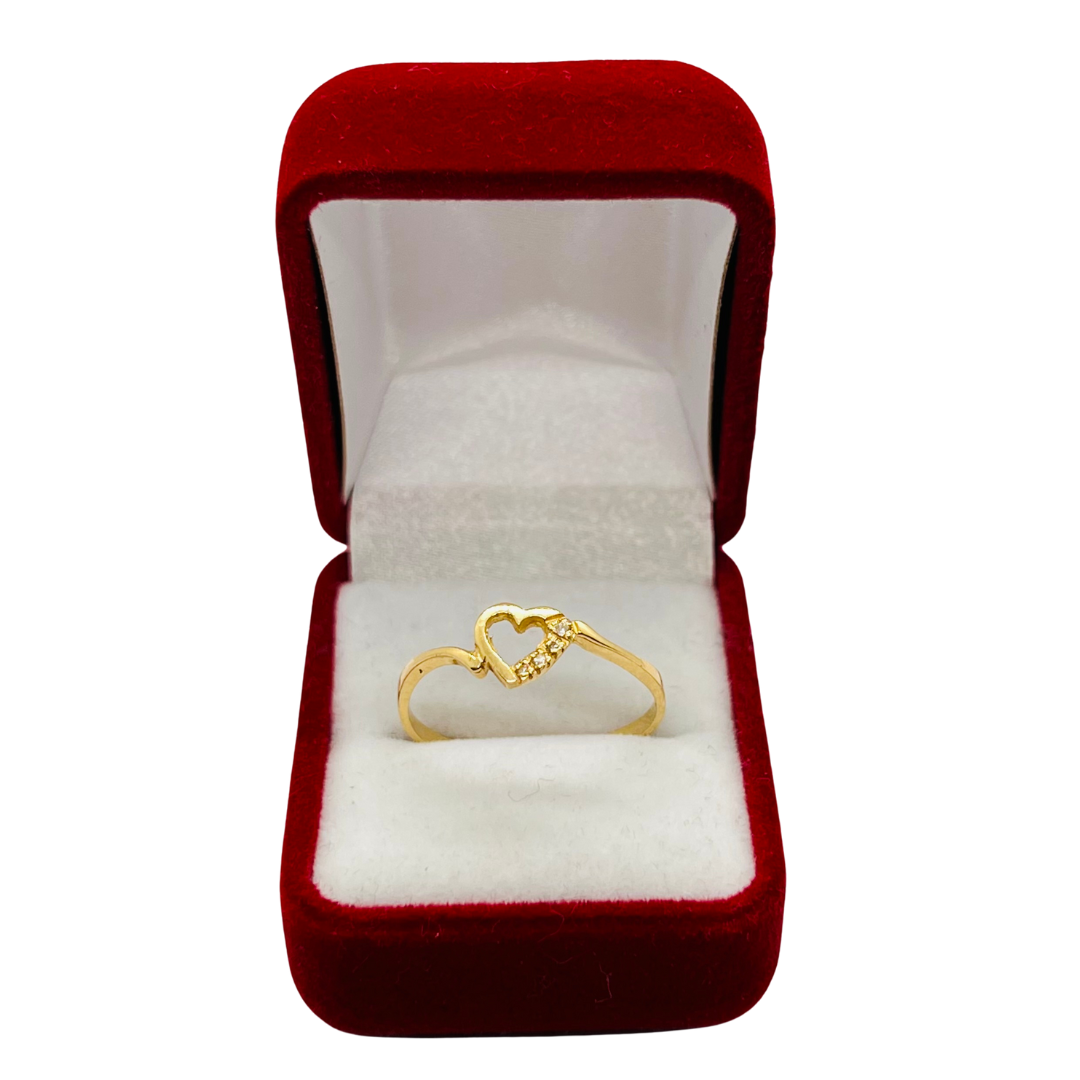 Anillo Corazon Pequeño con 3 Cristales Oro 18k