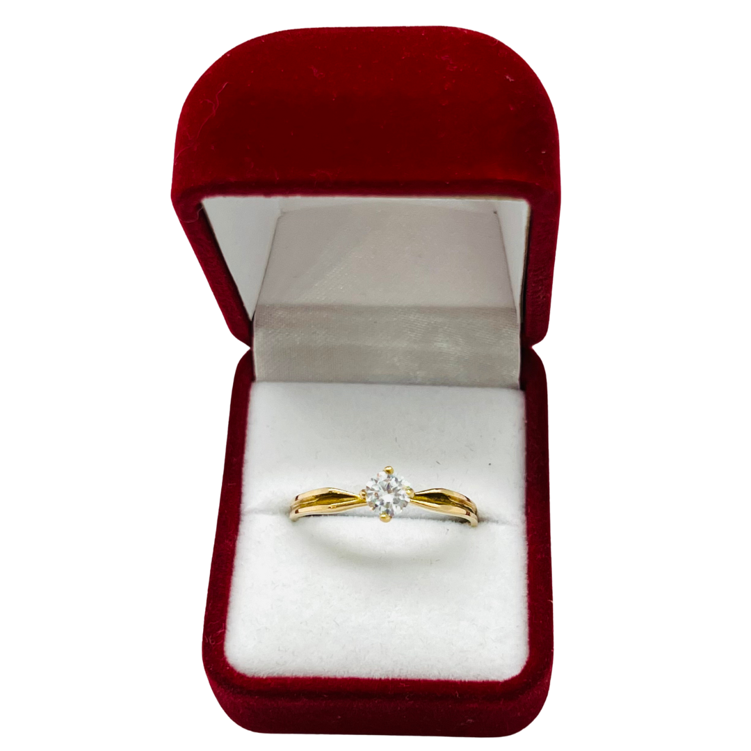 Oro 18k Anillo Solitario 4 grifas con laterales levantados